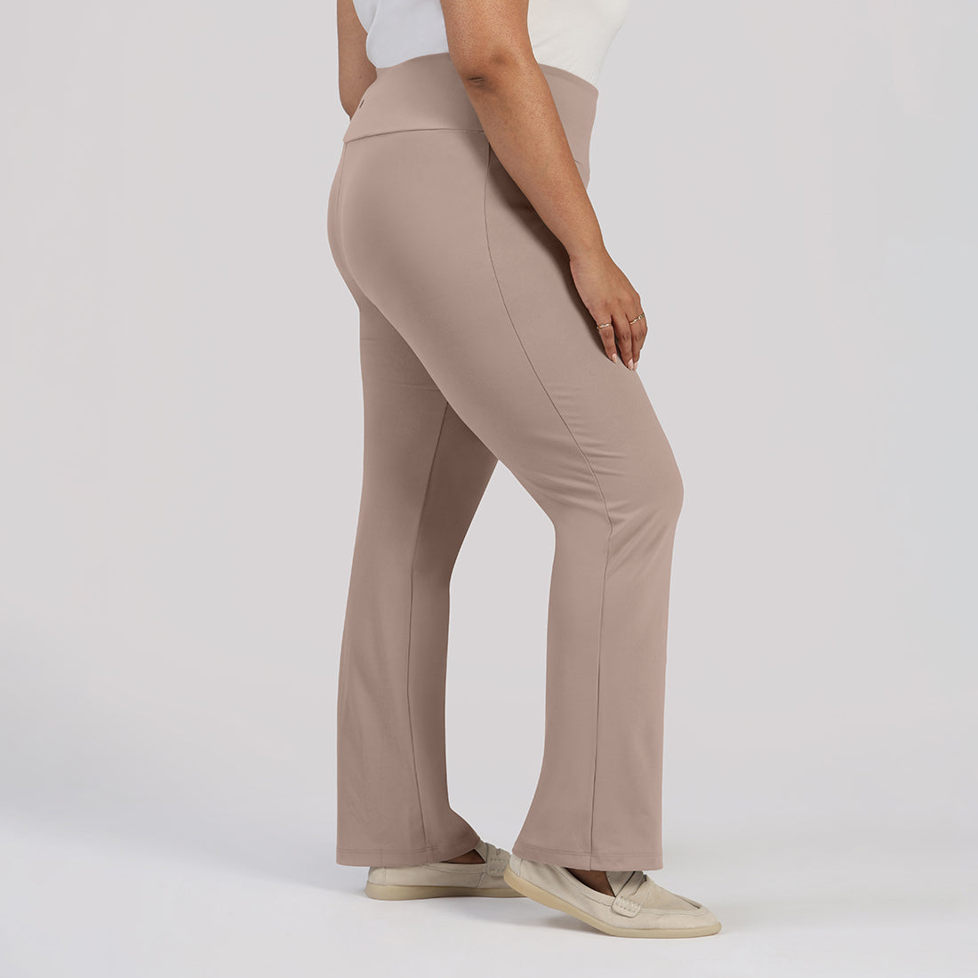 Ultimate Straight Pants - Lite
