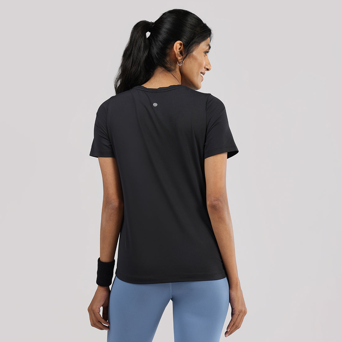 AeroCool™ Training - V Neck