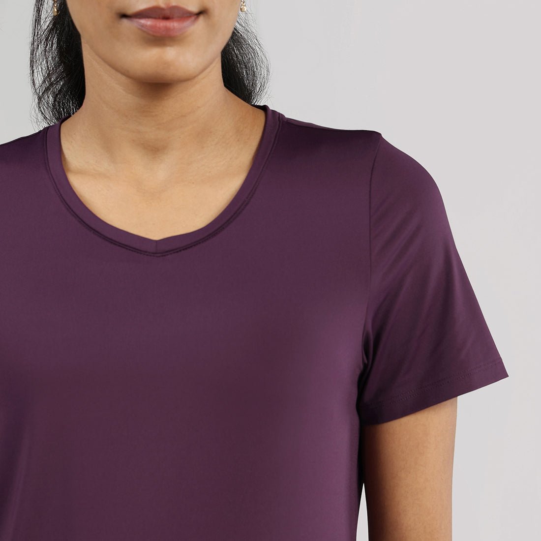 AeroCool™ Training - V Neck - BlissClub
