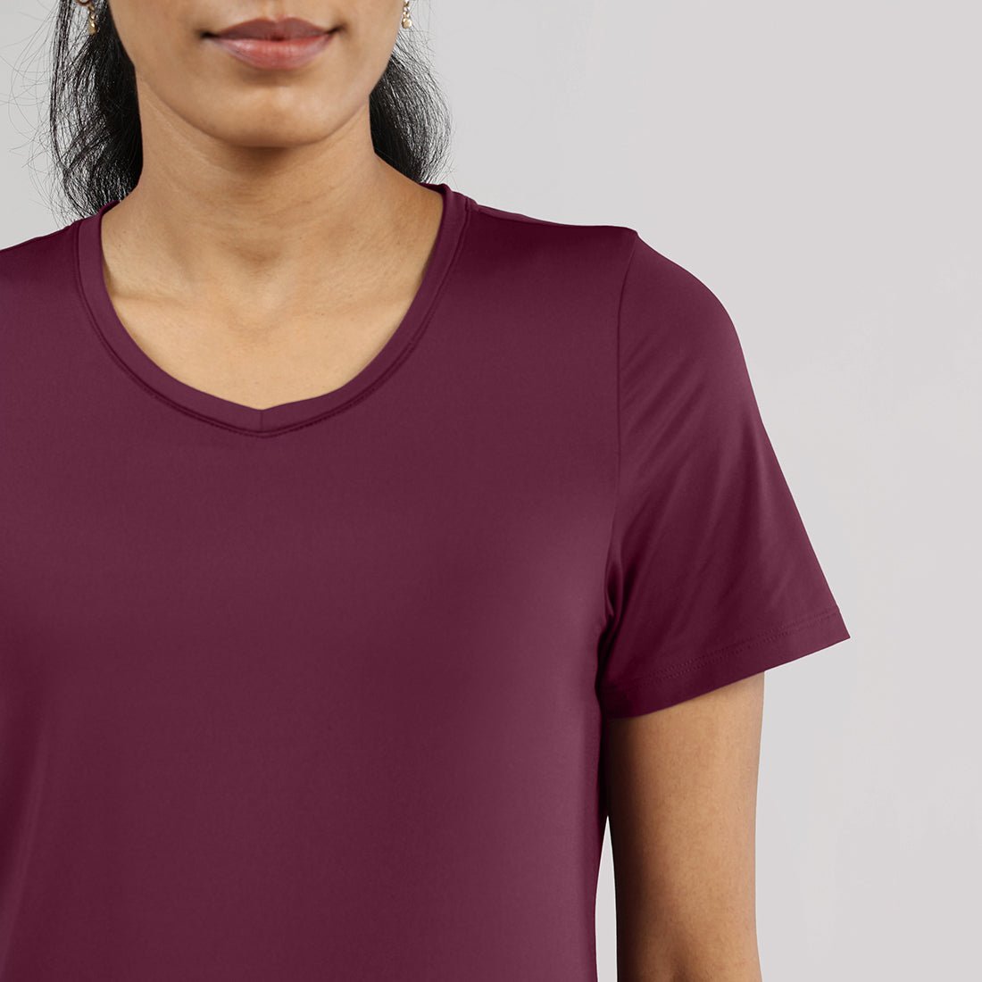 AeroCool™ Training - V Neck - BlissClub