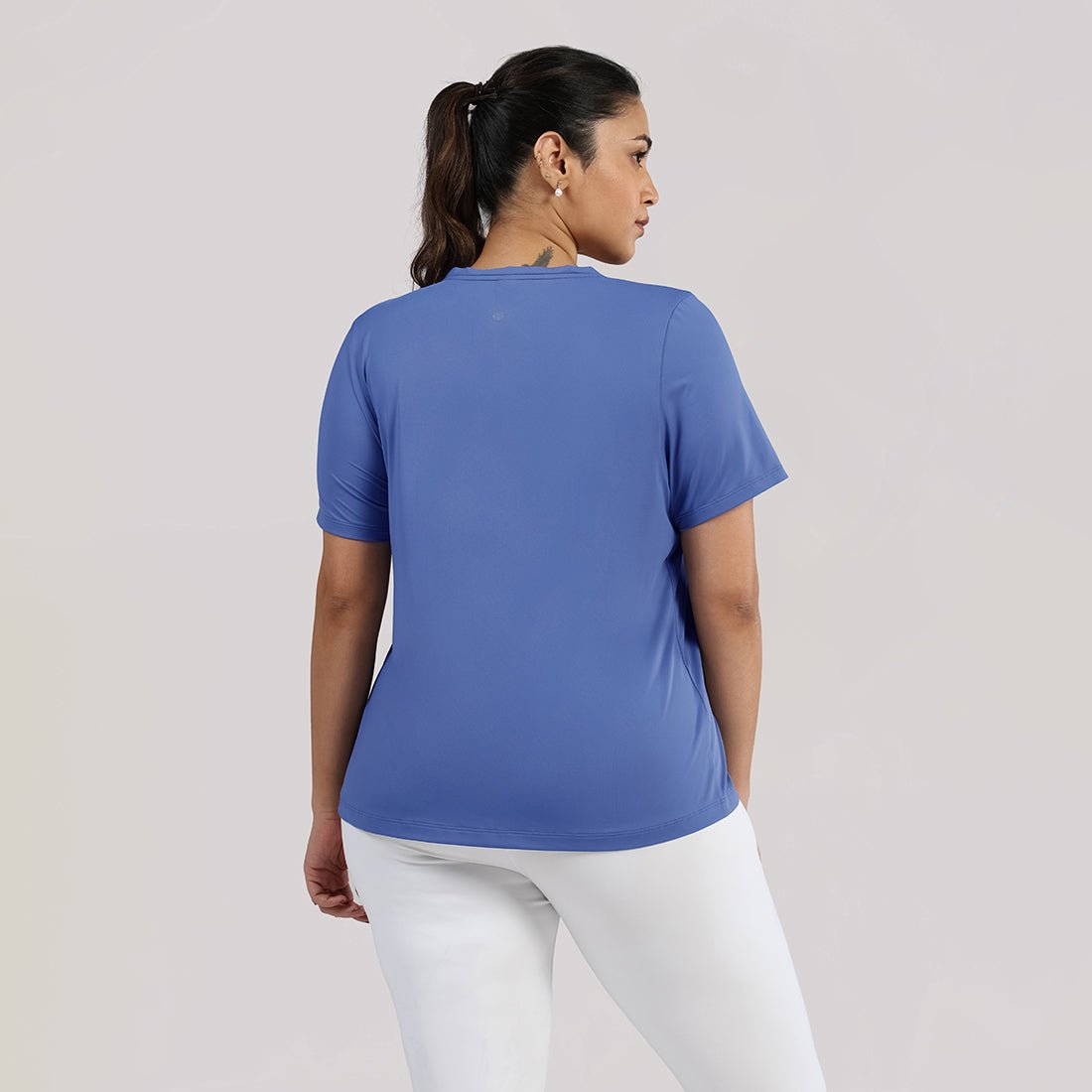AeroCool™ Training - V Neck - BlissClub