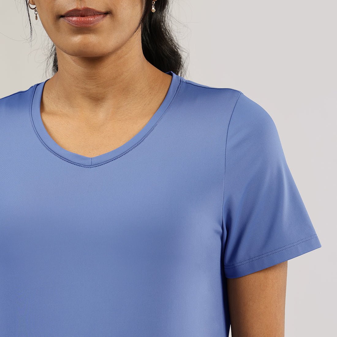 AeroCool™ Training - V Neck - BlissClub