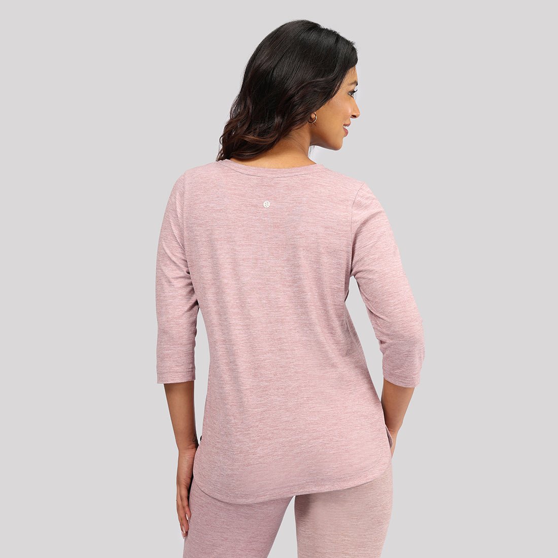 AirMelt ™ Apple Hem Tee - BlissClub