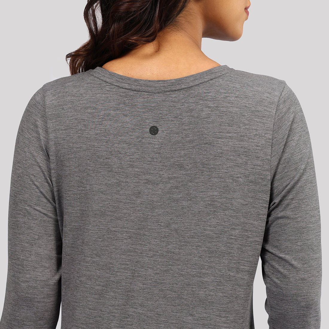 AirMelt ™ Apple Hem Tee