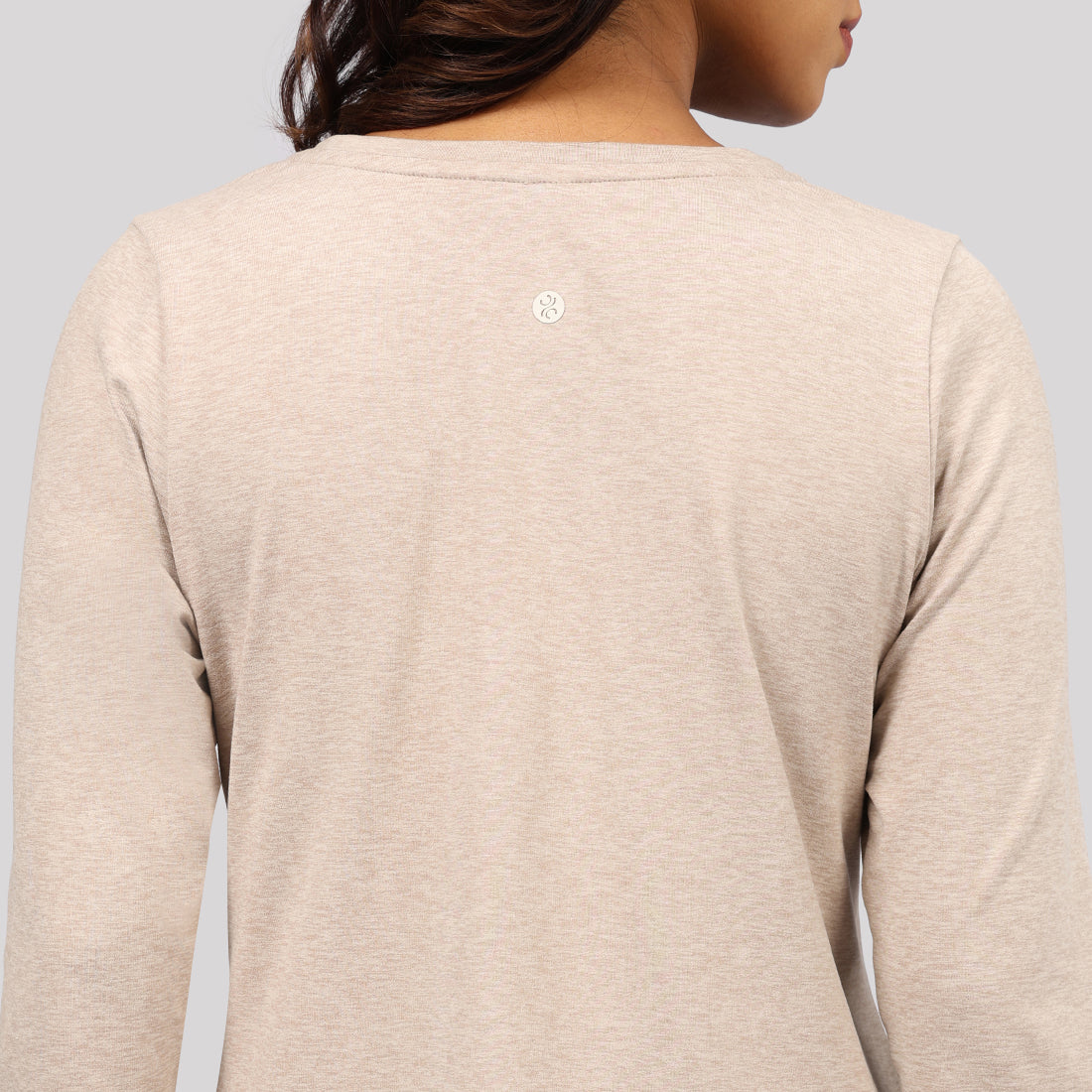 AirMelt ™ Apple Hem Tee