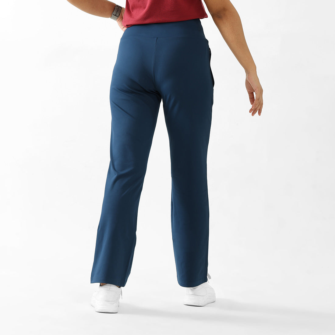 On-The-Go Straight Pants - Classic