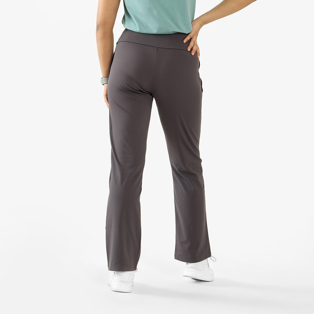 On-The-Go Straight Pants - Classic