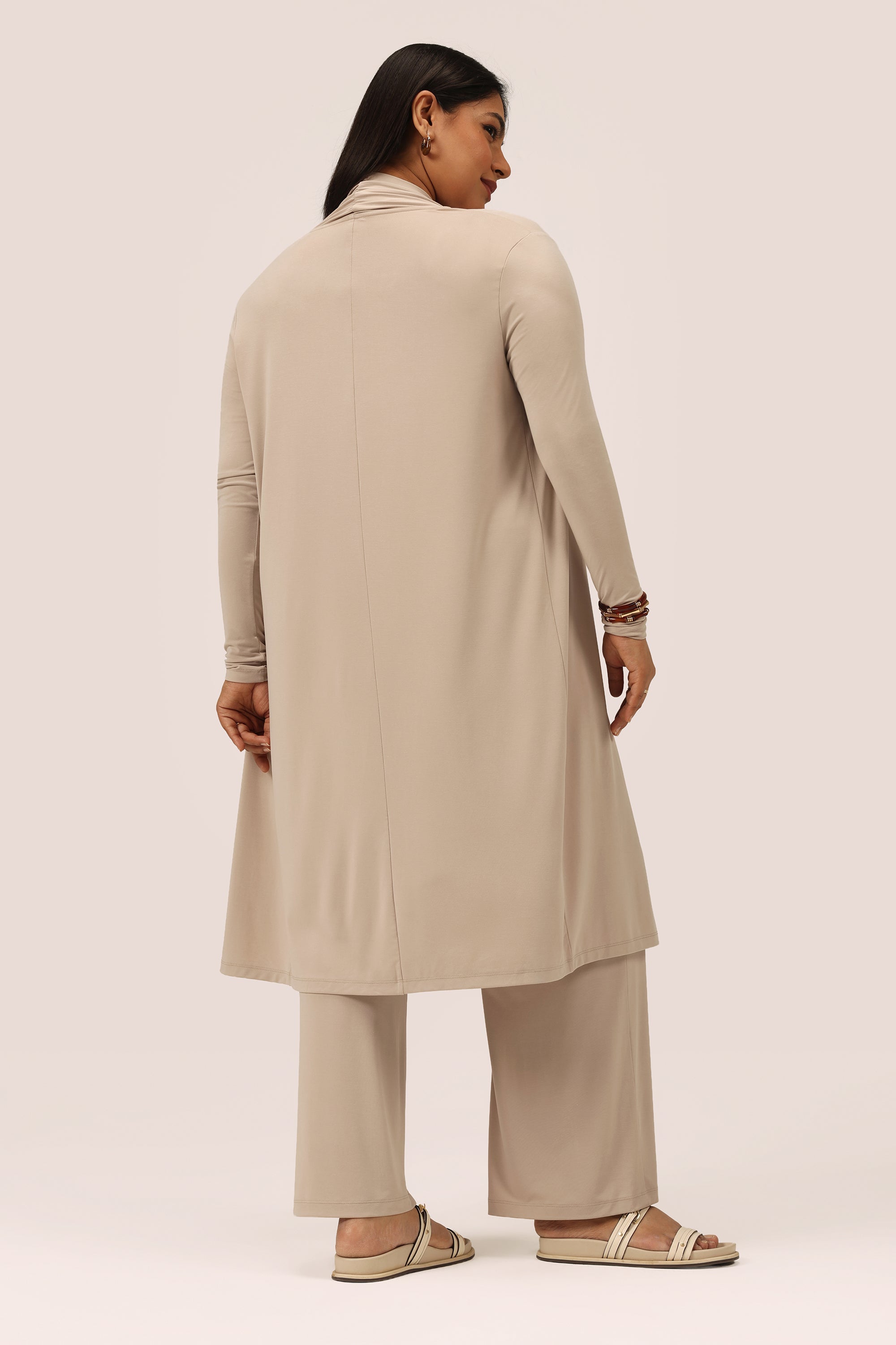 EverFlow™ Cape - BlissClub