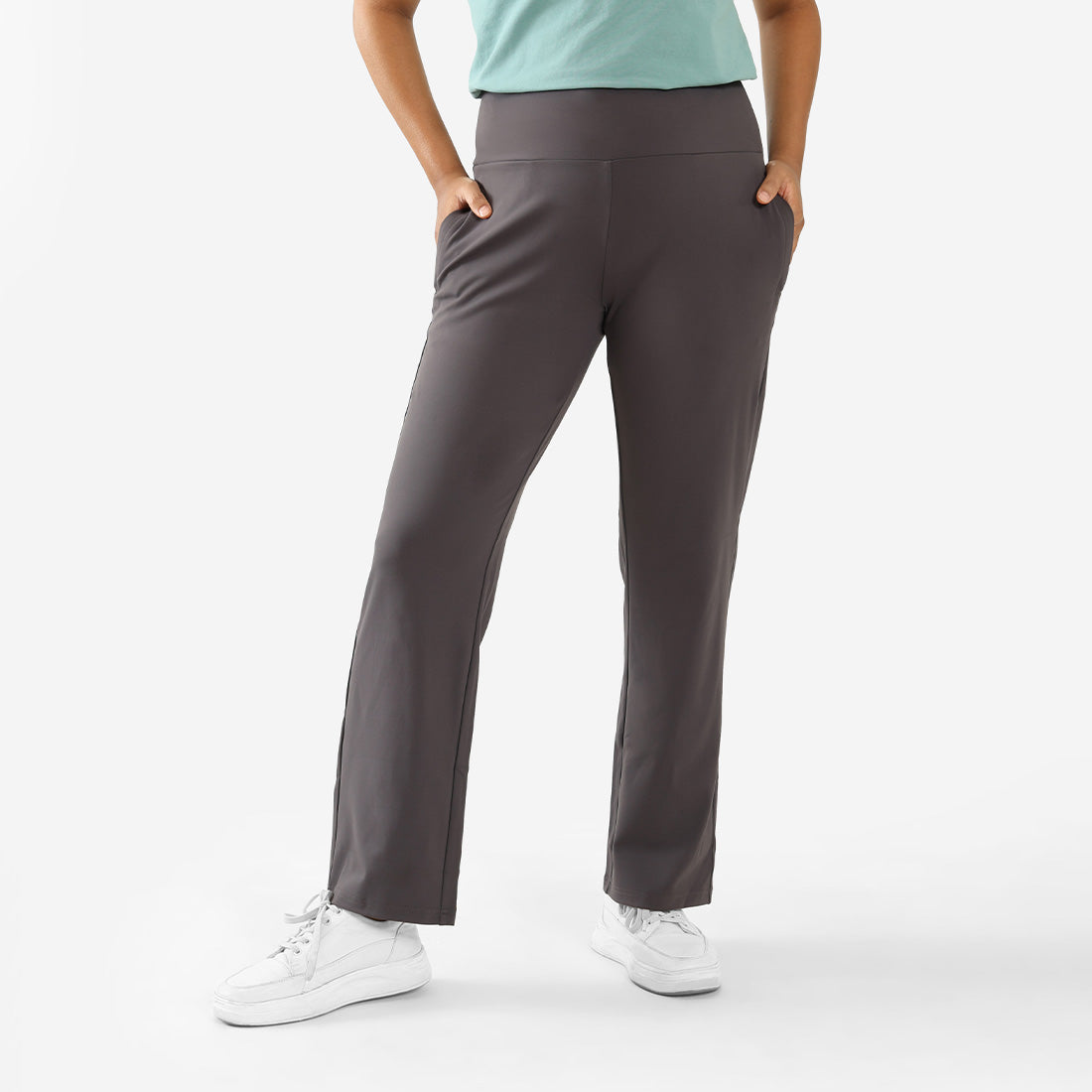 On-The-Go Straight Pants - Classic