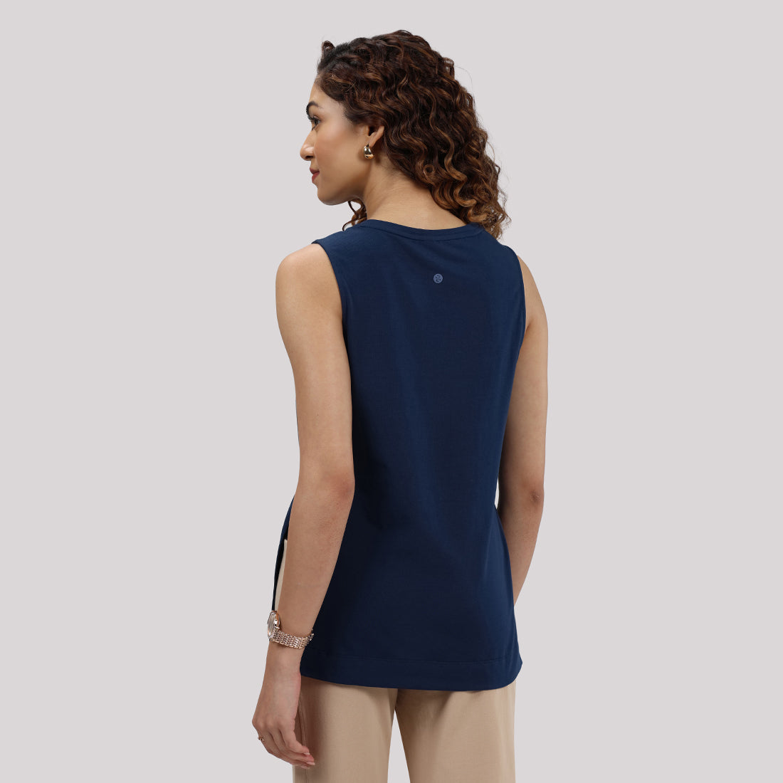 Last Tee Sleeveless Long Slit Top