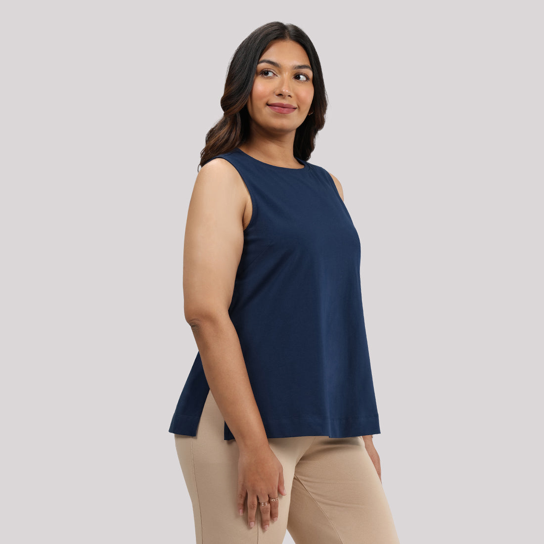 Last Tee Sleeveless Long Slit Top