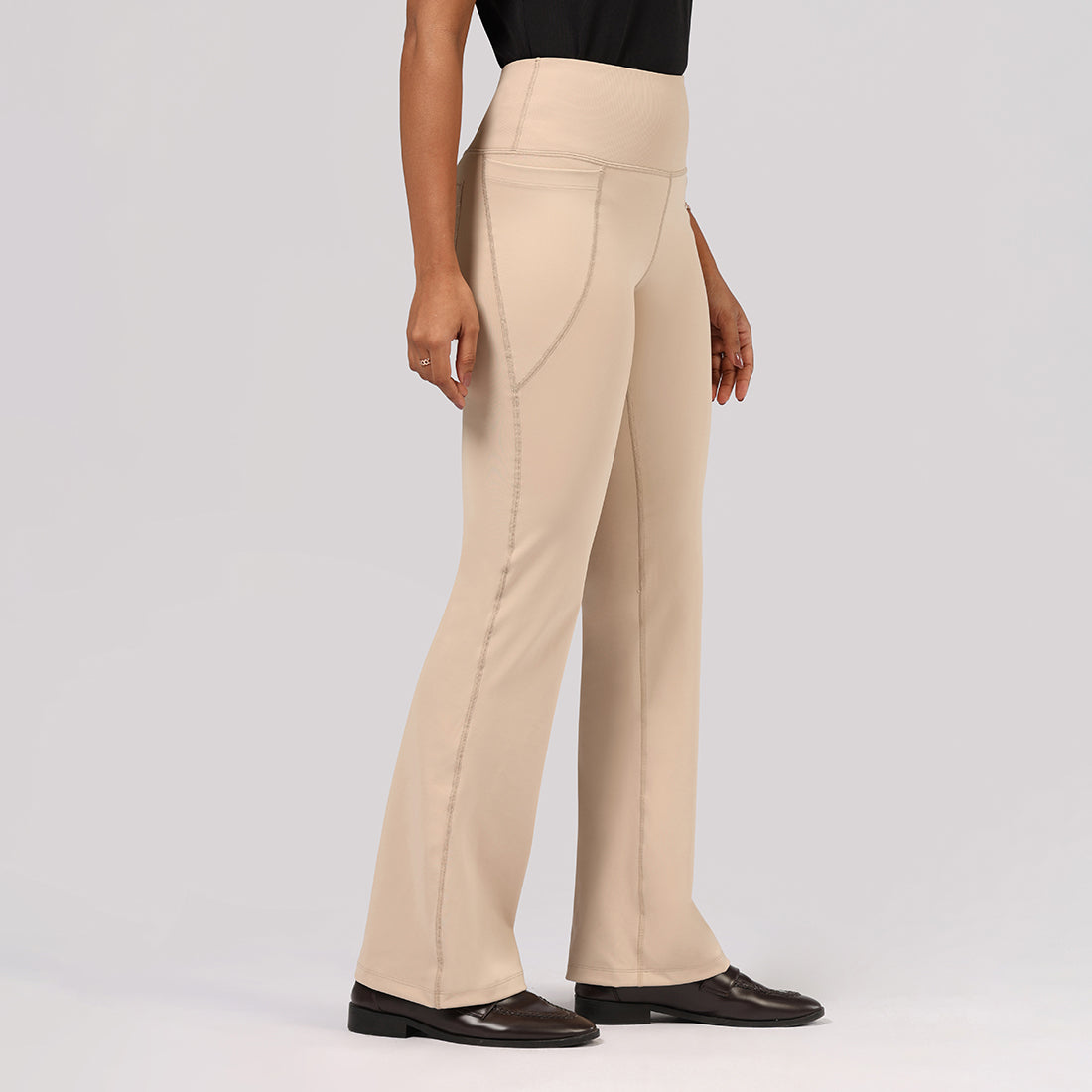 Ultimate Flare Pants Tall