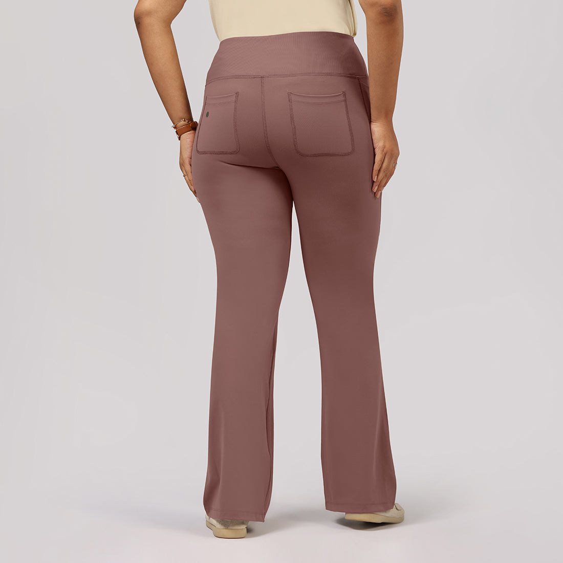 Ultimate Flare Pants Tall