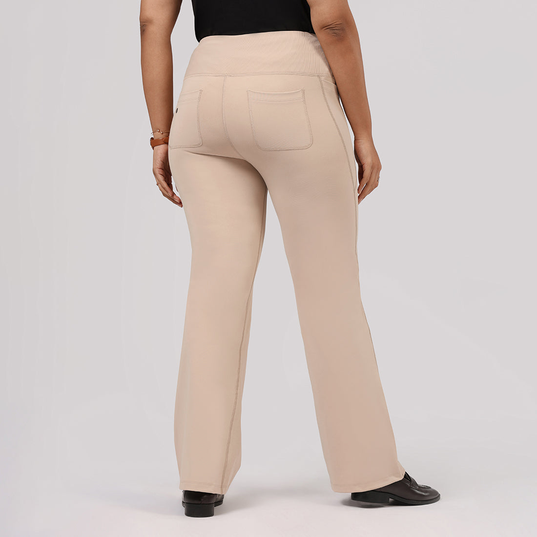 Ultimate Flare Pants Tall