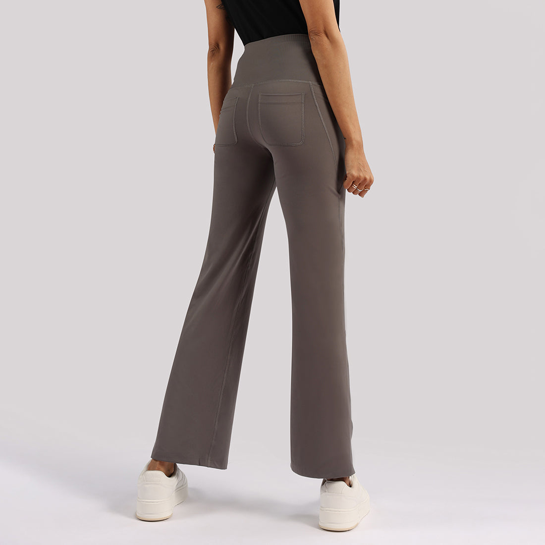 Ultimate Flare Pants Tall