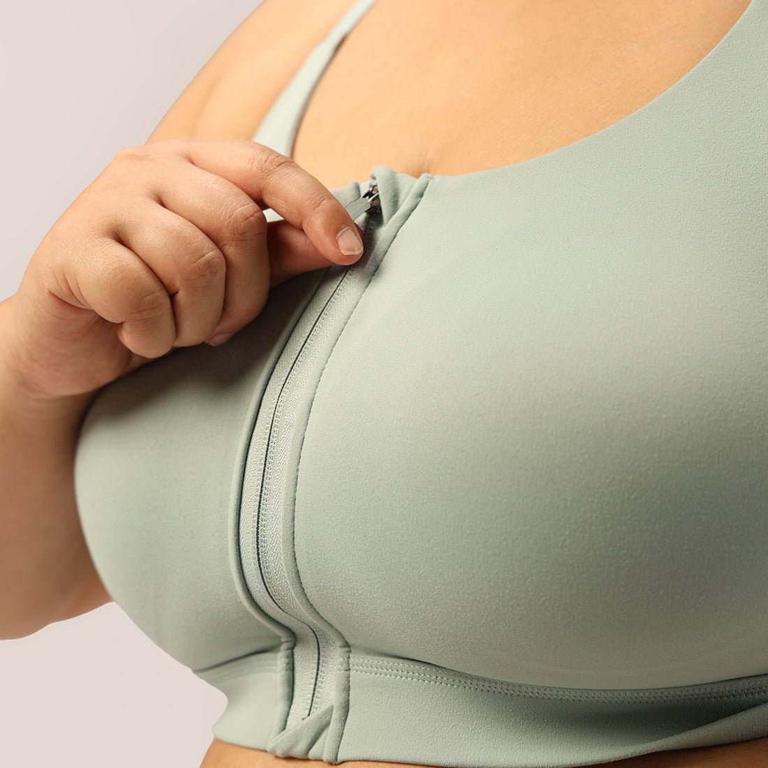 Zip-Up Sports Bra - BlissClub