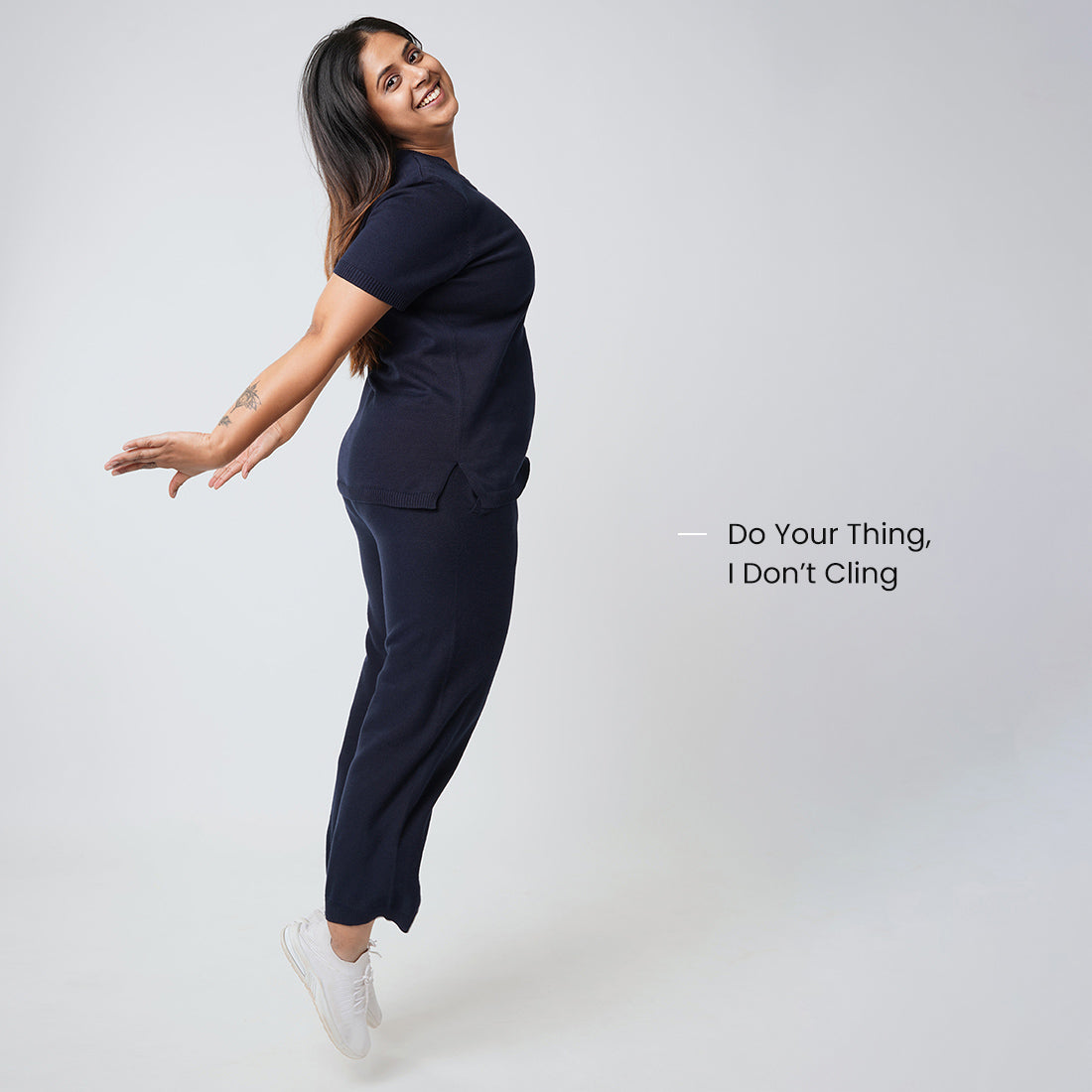 Devika Dark Navy, XS-elene, S-elene, M-aia, L-una, XL-una, XXL-una, XXXL-una