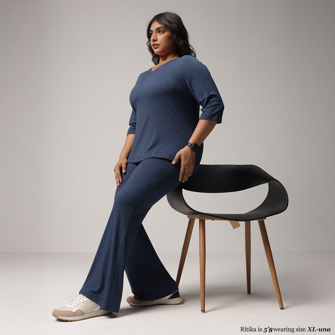 AirMelt Flare Pants - Lite