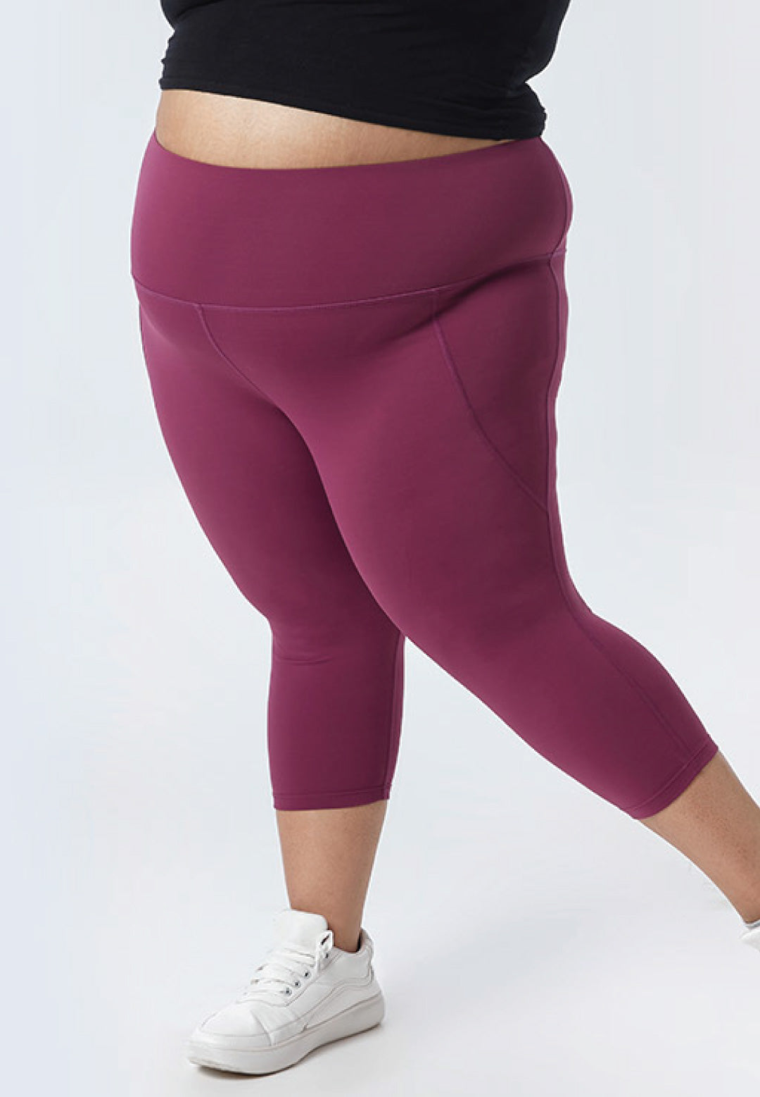 Buy DIAZ Women's 3/4 Length Leggings I 3/4 Yoga Pants for Women|High Waist  Gym, Running, Yogawear, Stretchable Capri for Women with Two Side Pockets  Size XXL Colour Light Green Online at Best Prices in India - JioMart.