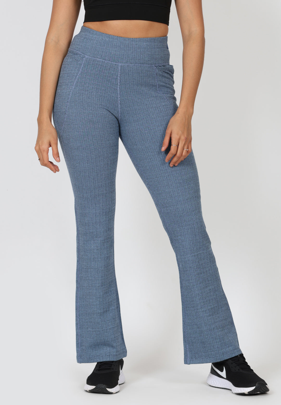 Bell bottom track online pants