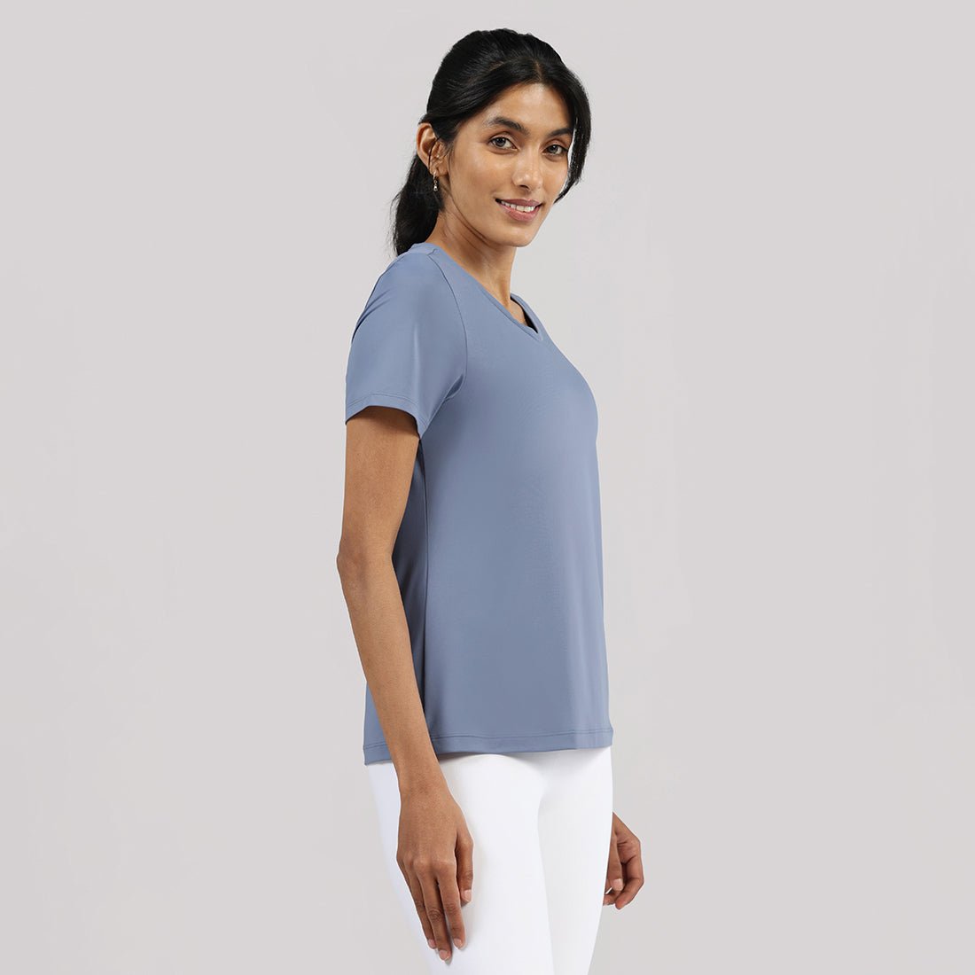 AeroCool™ Training - V Neck - BlissClub