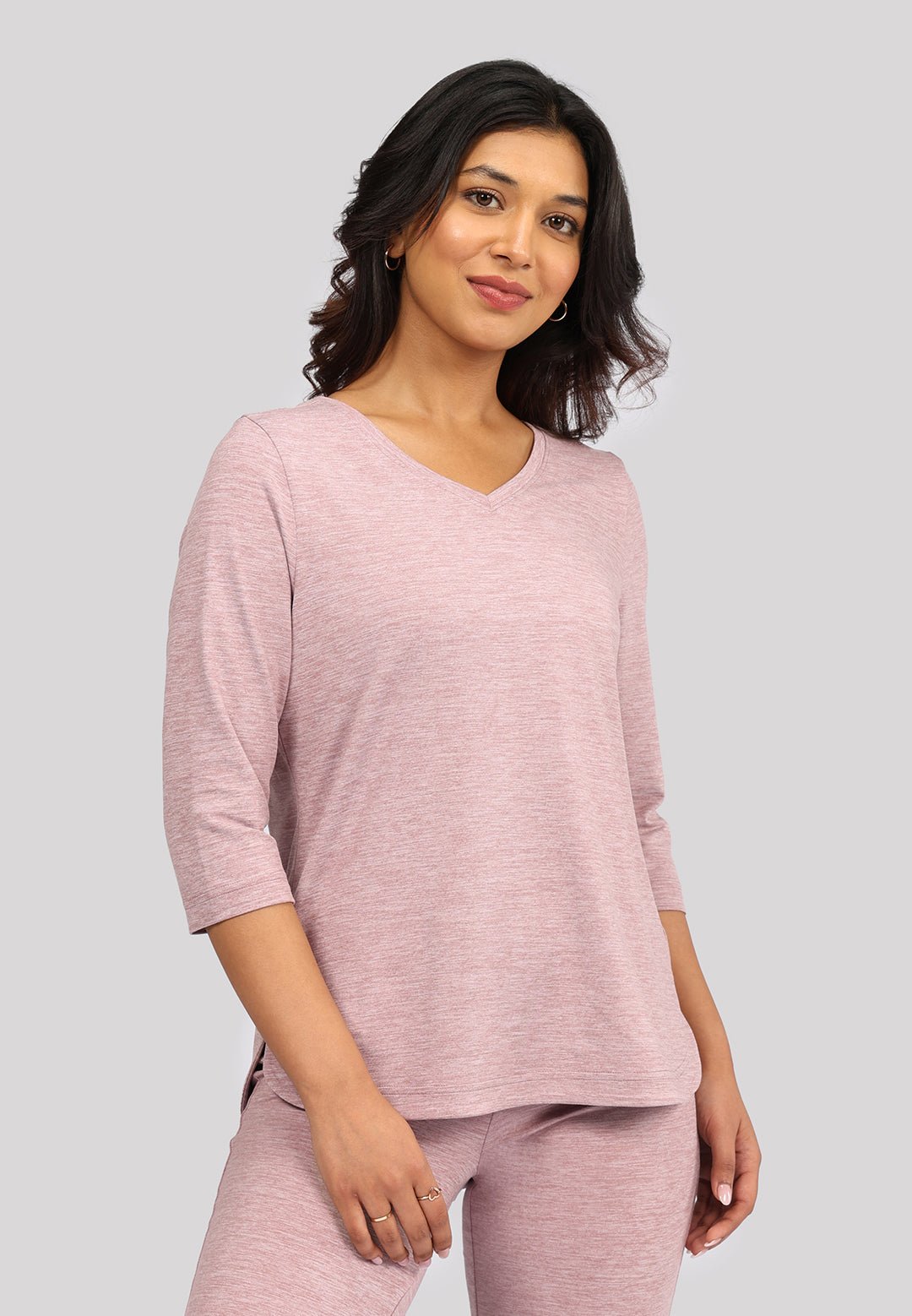 AirMelt ™ Apple Hem Tee - BlissClub