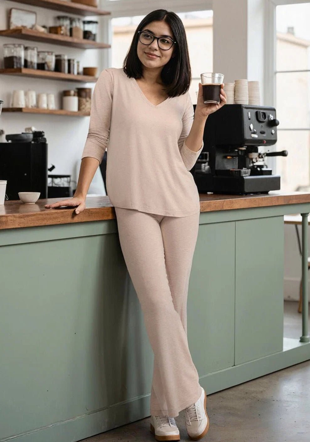 AirMelt ™ Apple Hem Tee - BlissClub