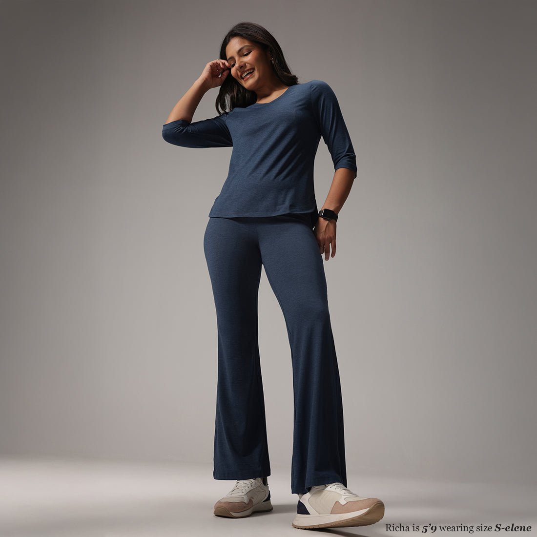 AirMelt ™ Apple Hem Tee - BlissClub
