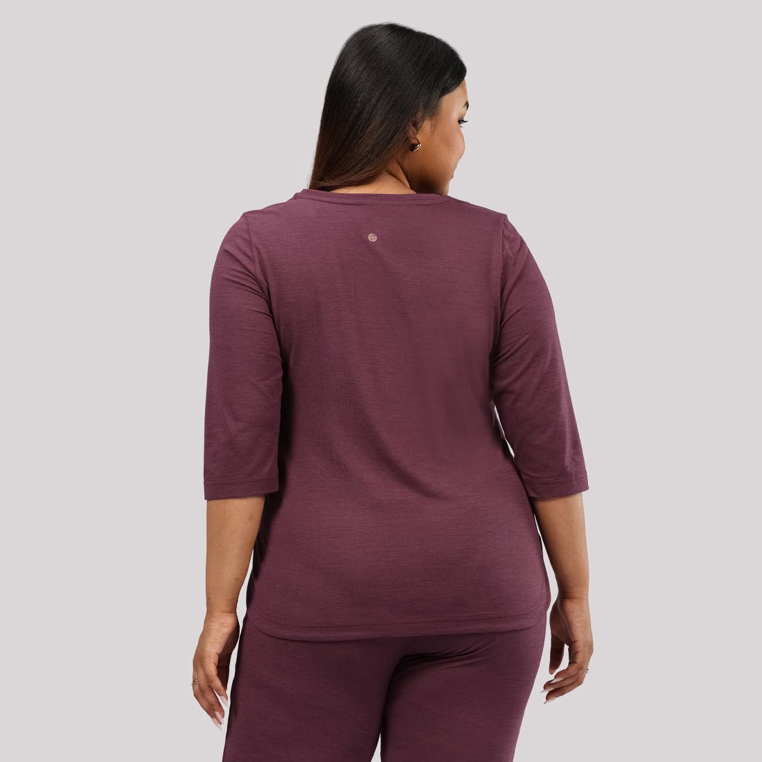 AirMelt ™ Apple Hem Tee - BlissClub
