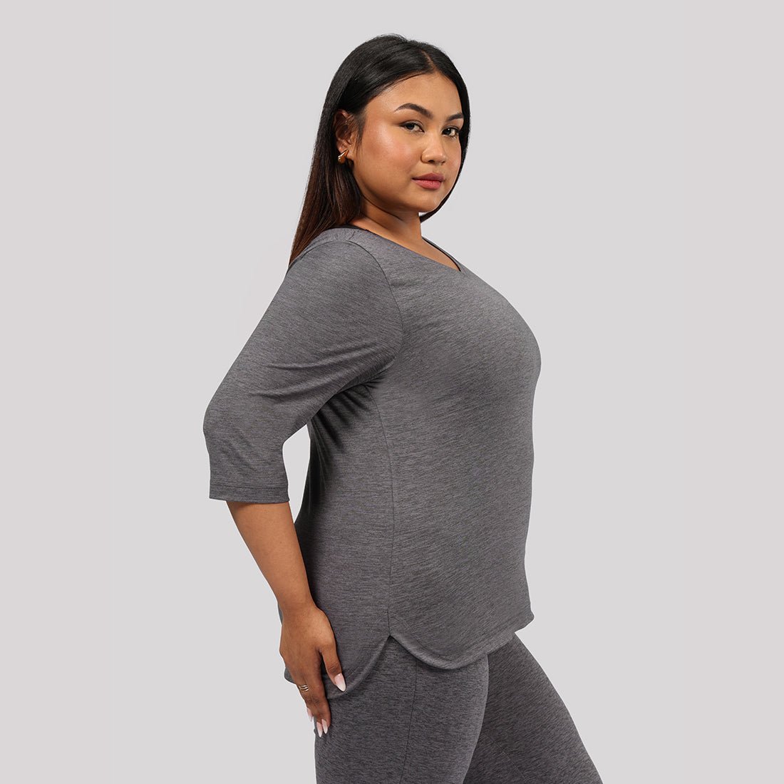 AirMelt ™ Apple Hem Tee - BlissClub