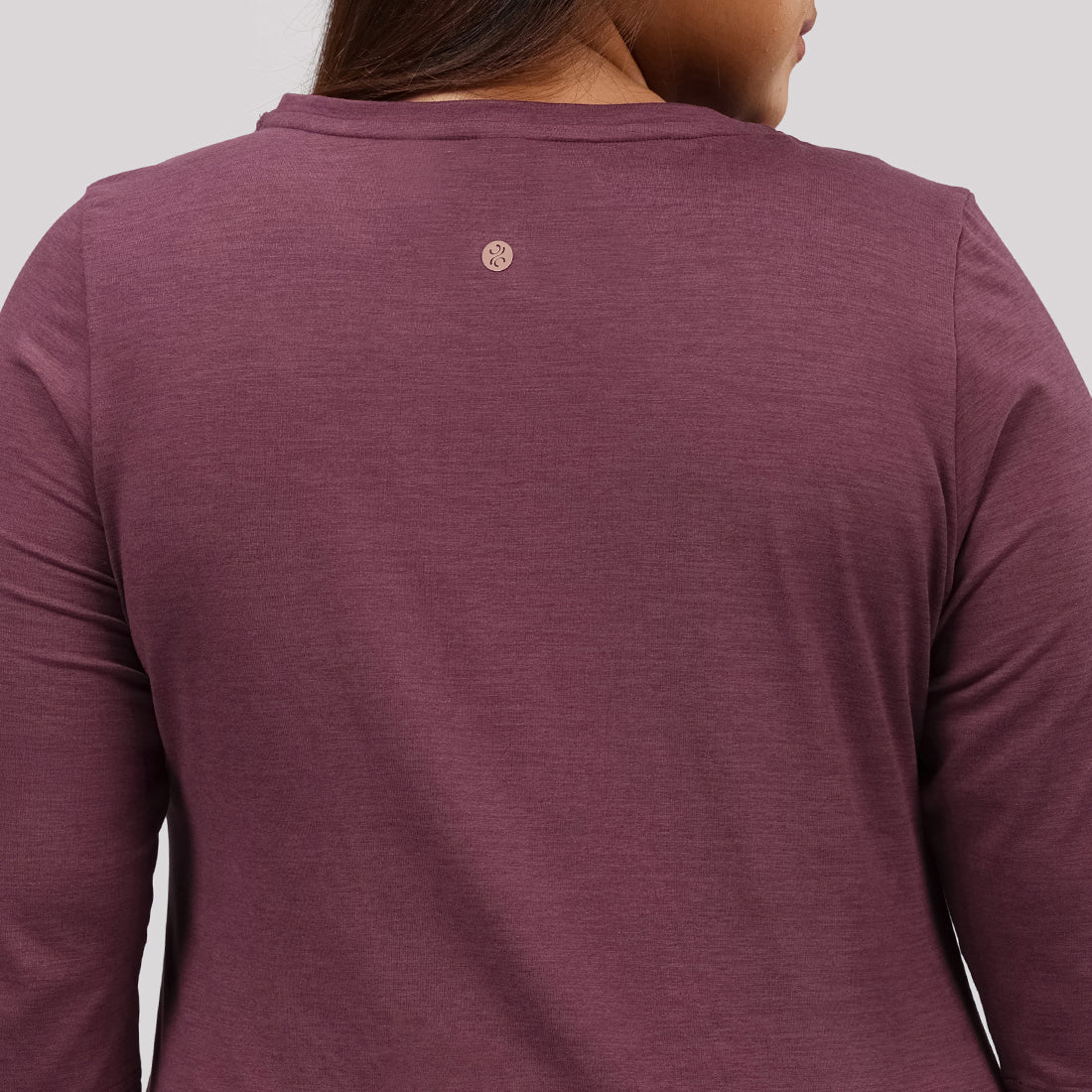 AirMelt ™ Apple Hem Tee - BlissClub