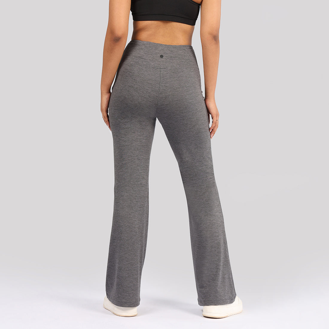 AirMelt™ Flare Pants - Lite