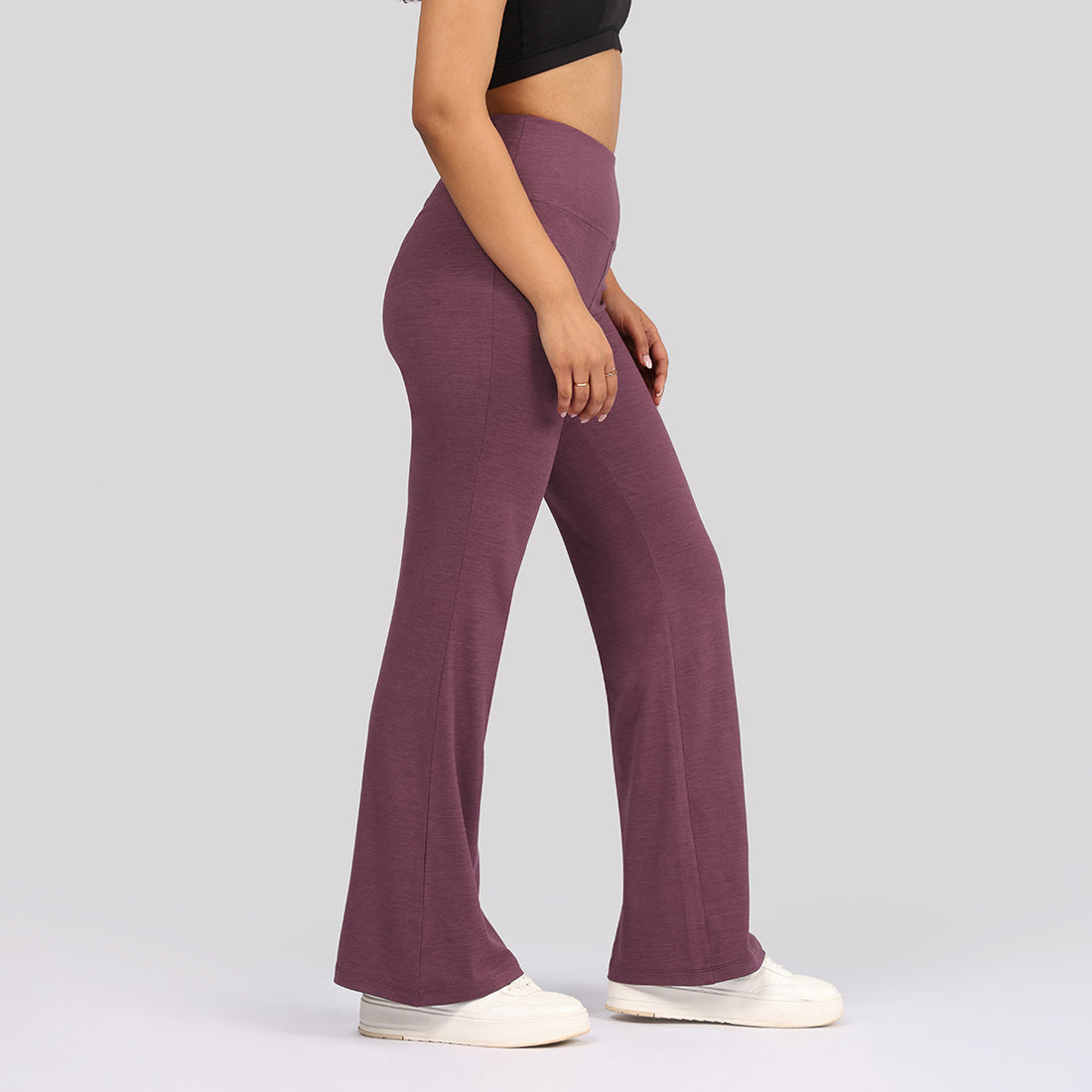 AirMelt™ Flare Pants - Lite
