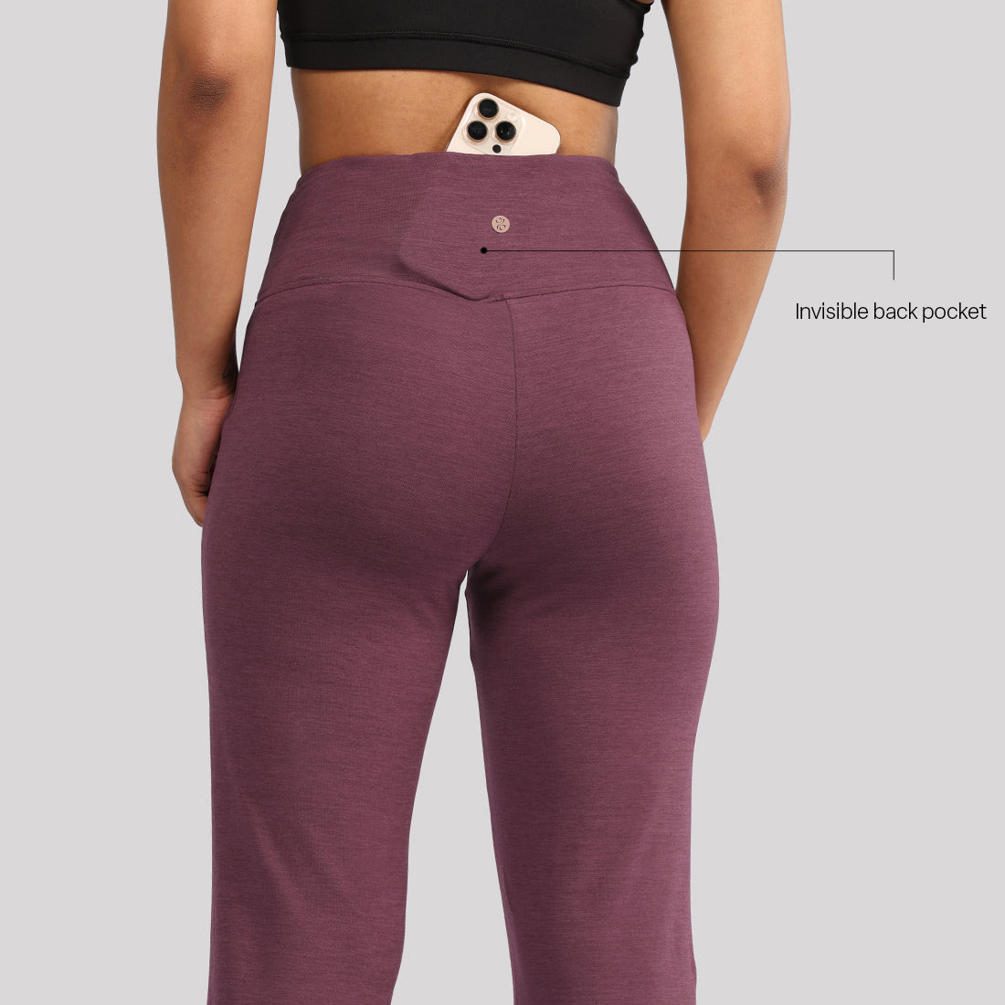 AirMelt™ Flare Pants - Lite