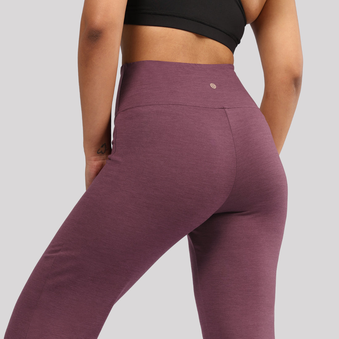 AirMelt™ Flare Pants - Lite