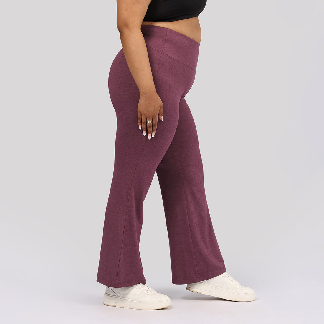 AirMelt™ Flare Pants - Lite