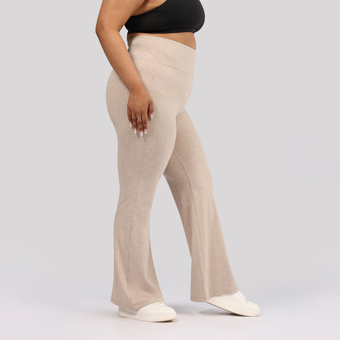 AirMelt™ Flare Pants - Lite