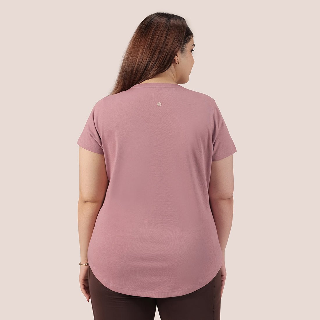 Cotton Pro Curved Hem Tee - BlissClub