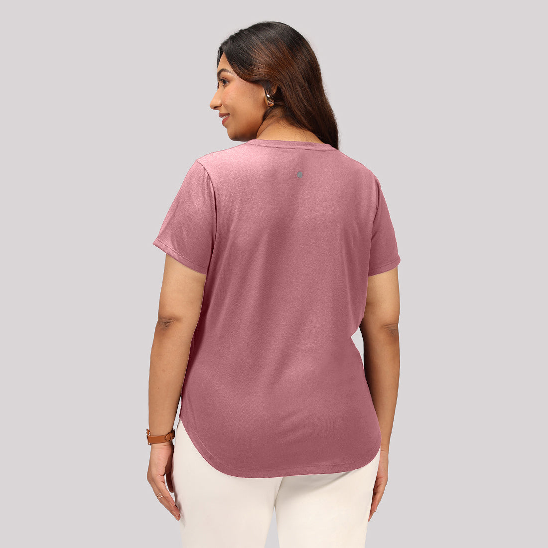 Cotton Pro Curved Hem Tee
