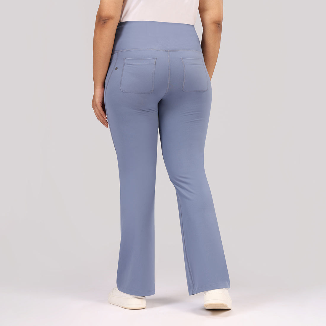 Ultimate Flare Pants Tall