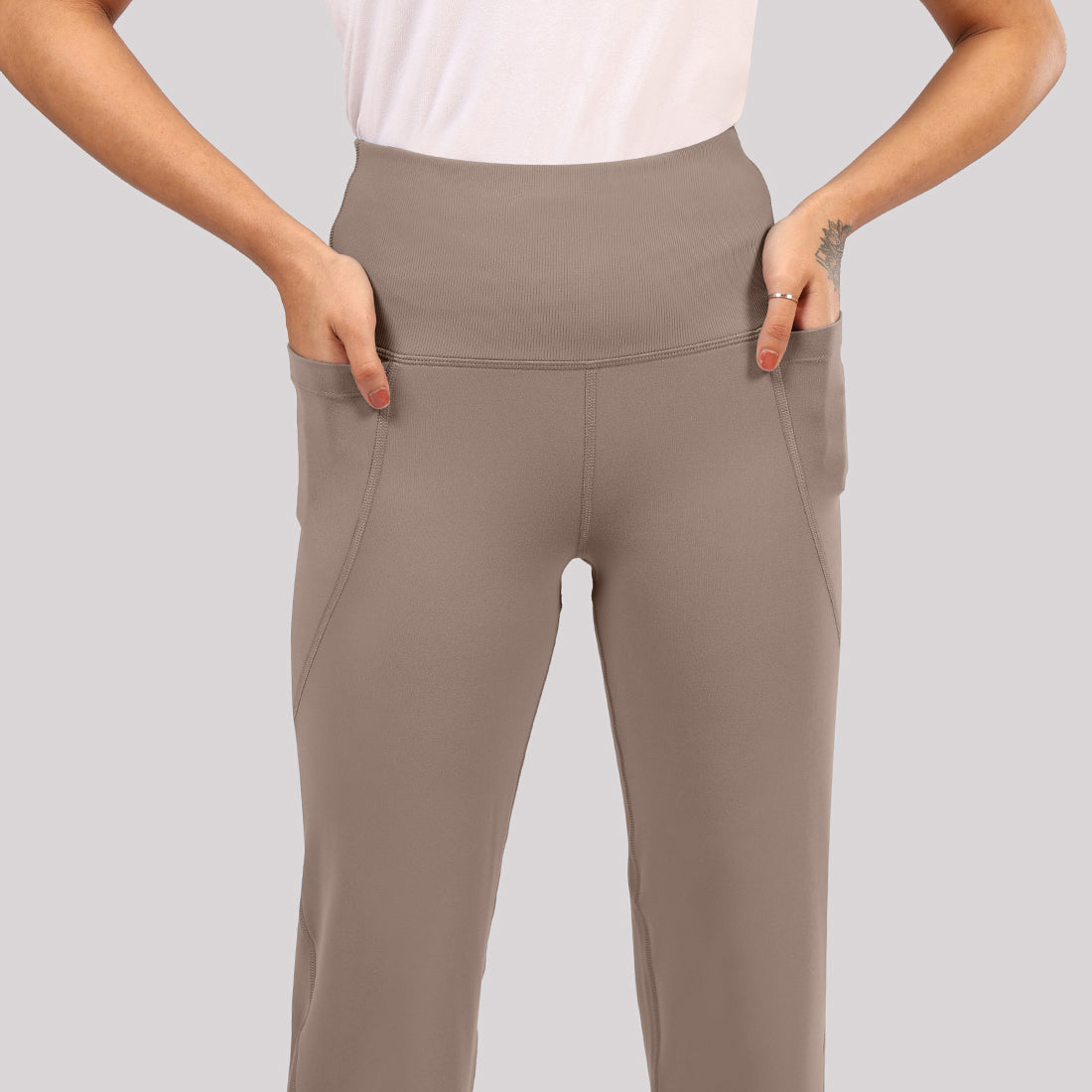 Ultimate Flare Pants Tall