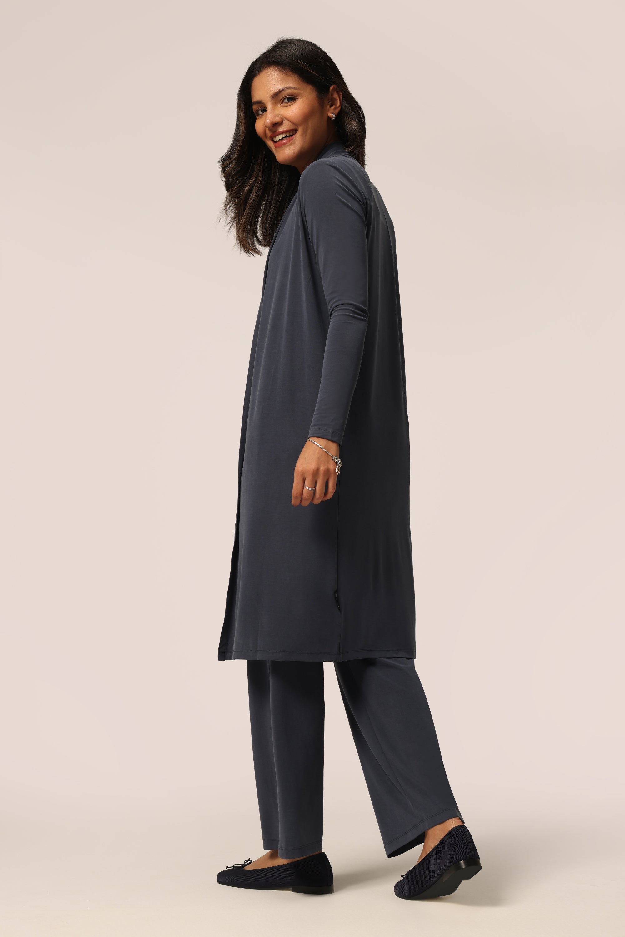 EverFlow™ Cape - BlissClub