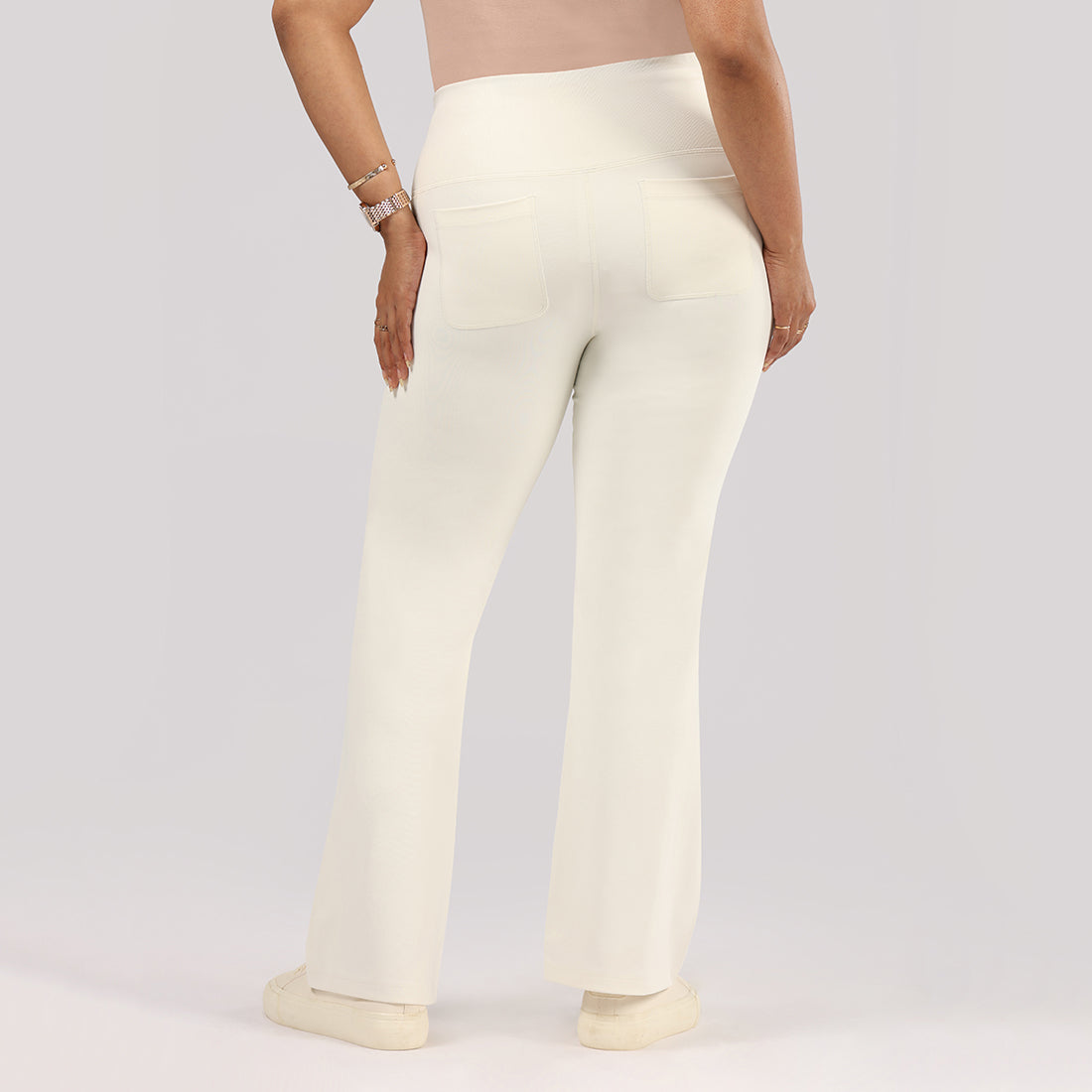 Ultimate Flare Pants Tall