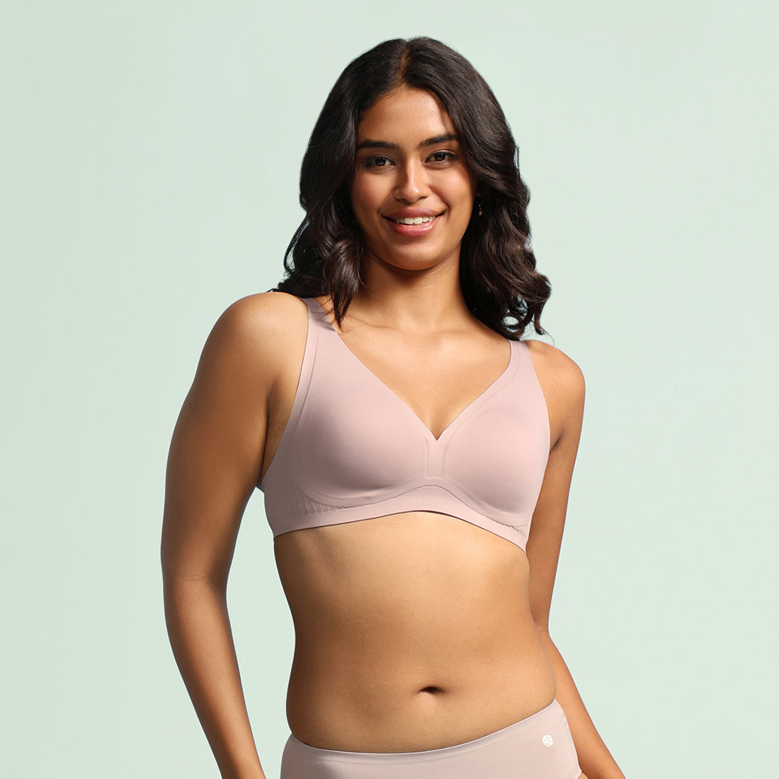 FreeDame No-Show Seamless Bra