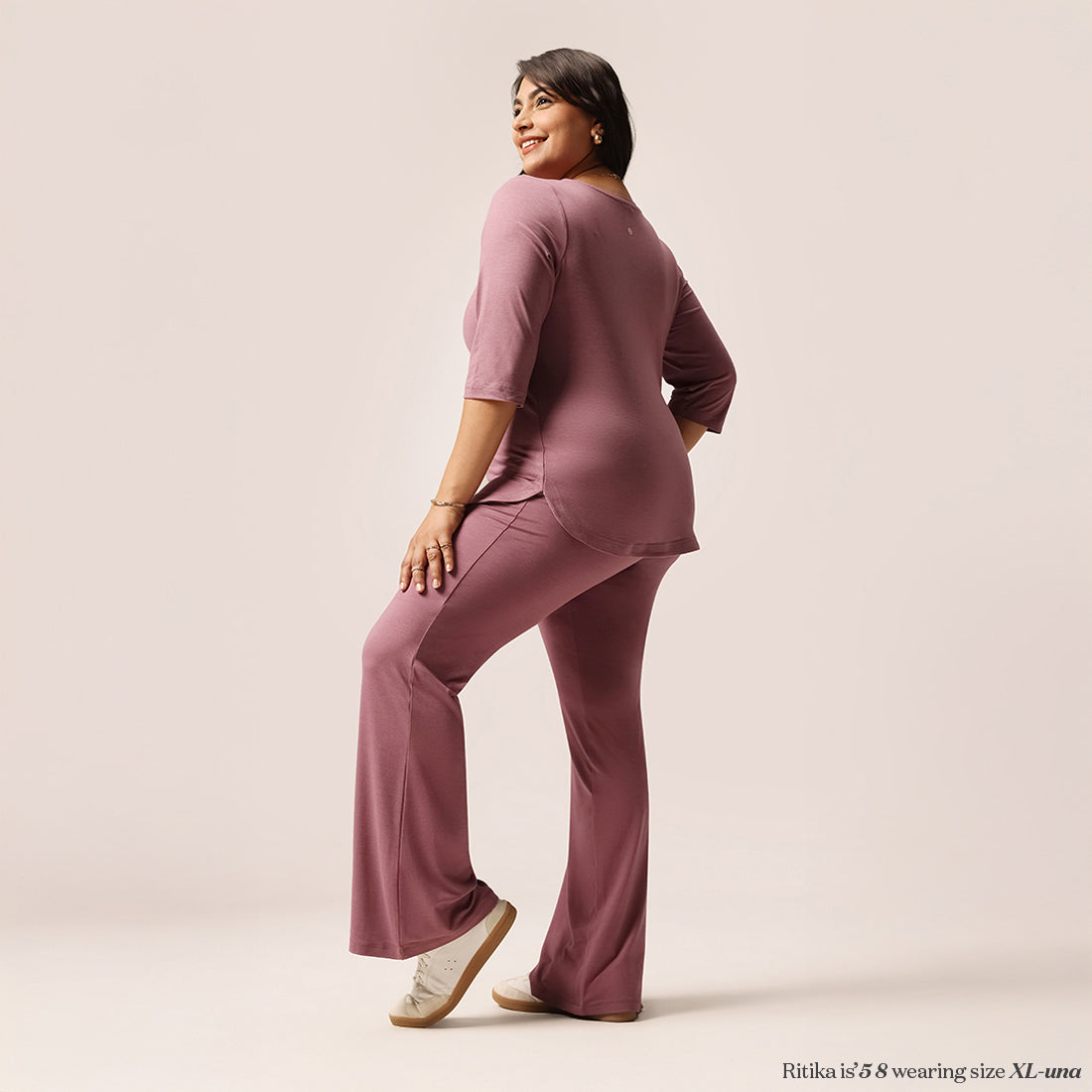 AirMelt ™ Apple Hem Tee