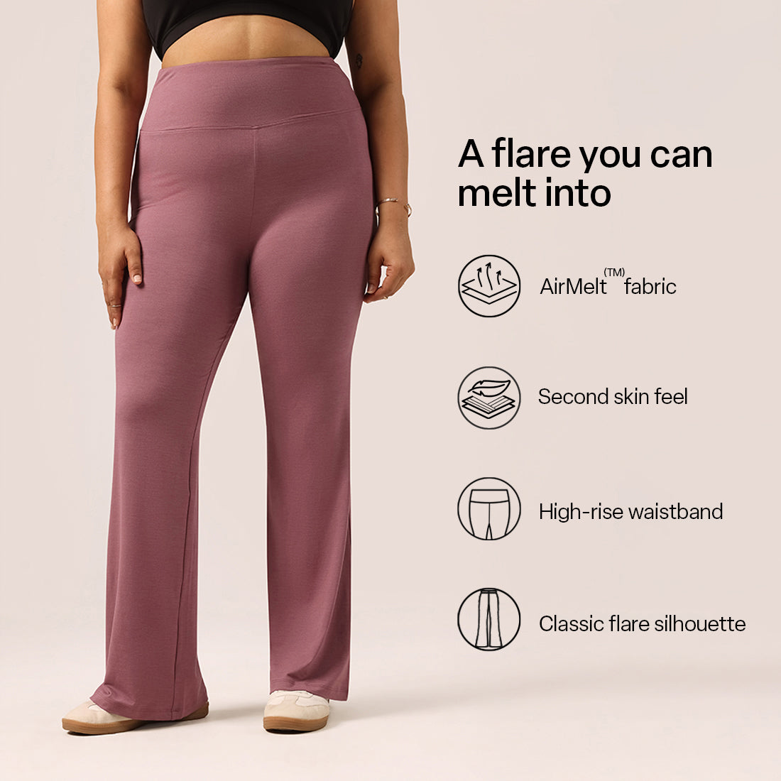 AirMelt Flare Pants - Lite