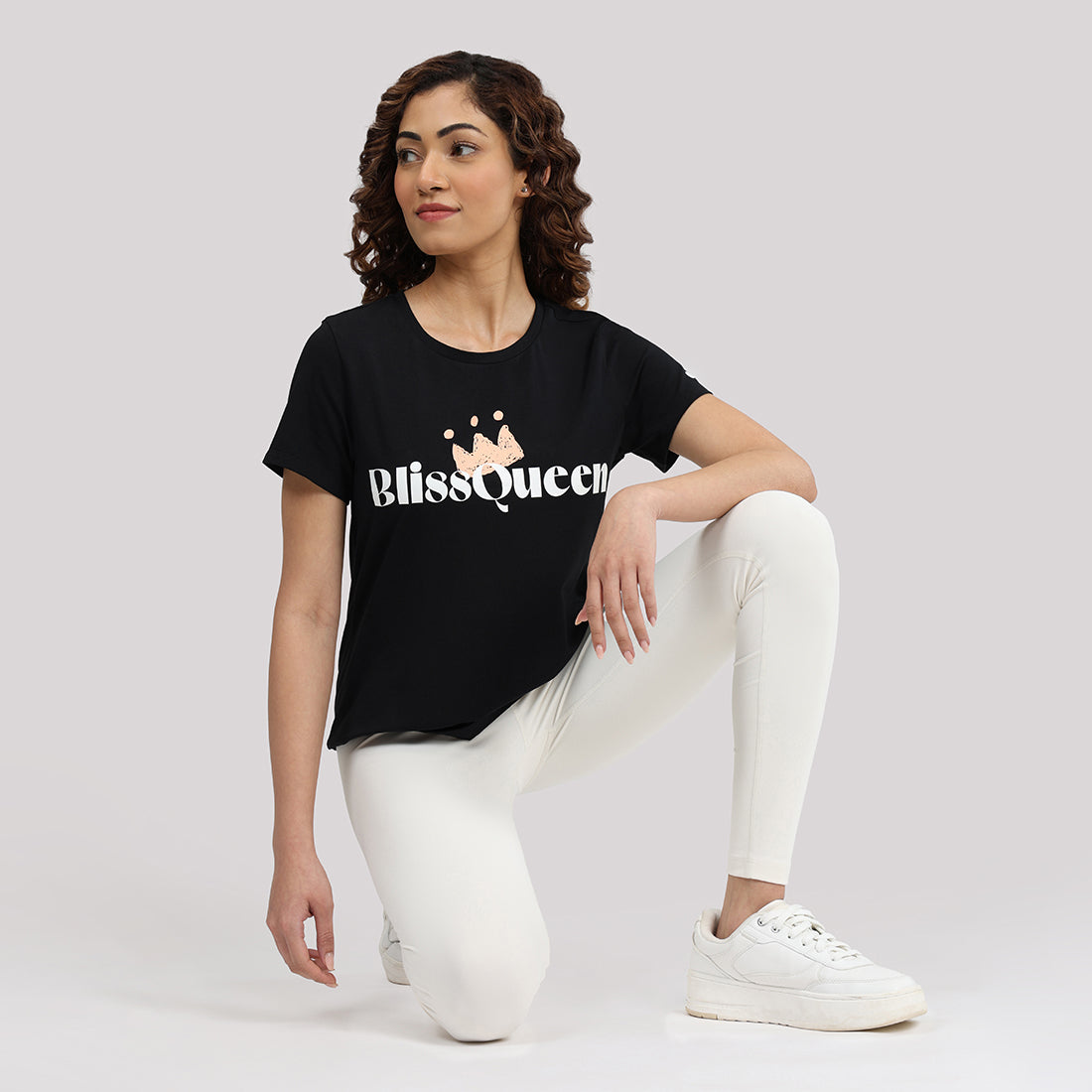 Last Tee Graphic - Round Neck
