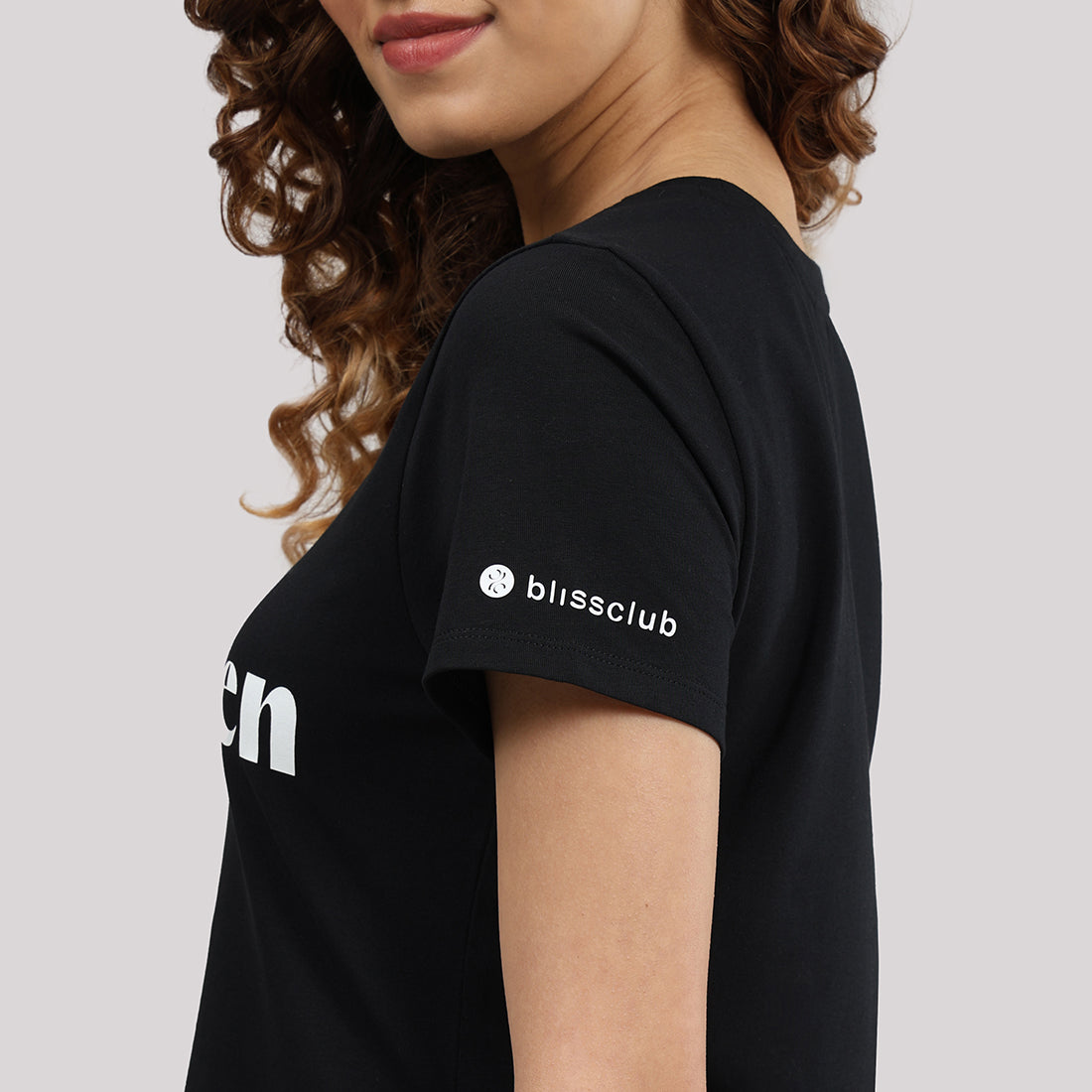 Last Tee Graphic - Round Neck