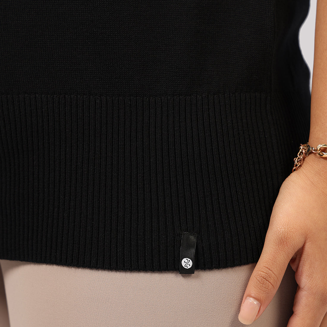 Move All Day Cap Sleeves Top