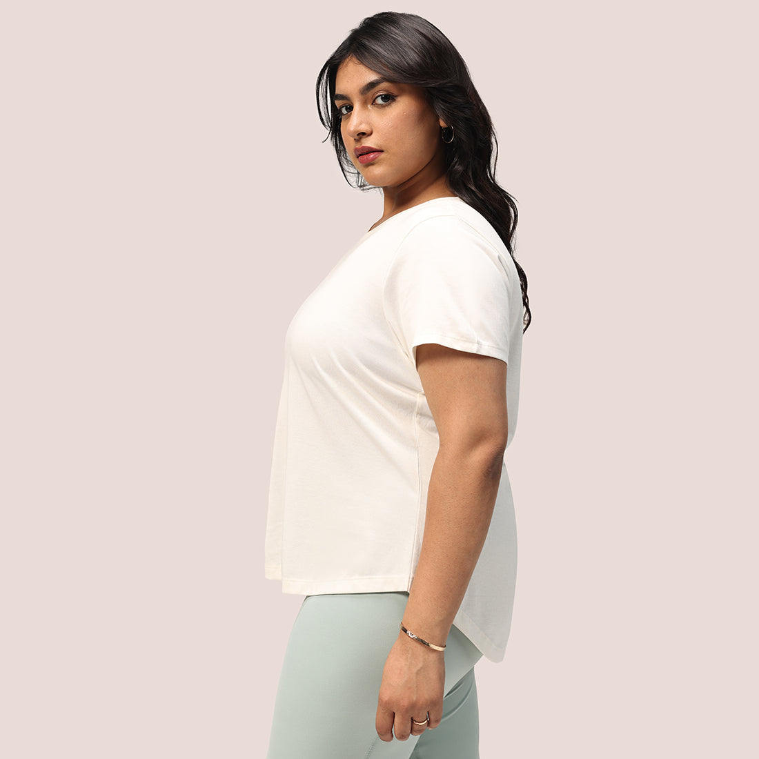 Cotton Pro Curved Hem Tee